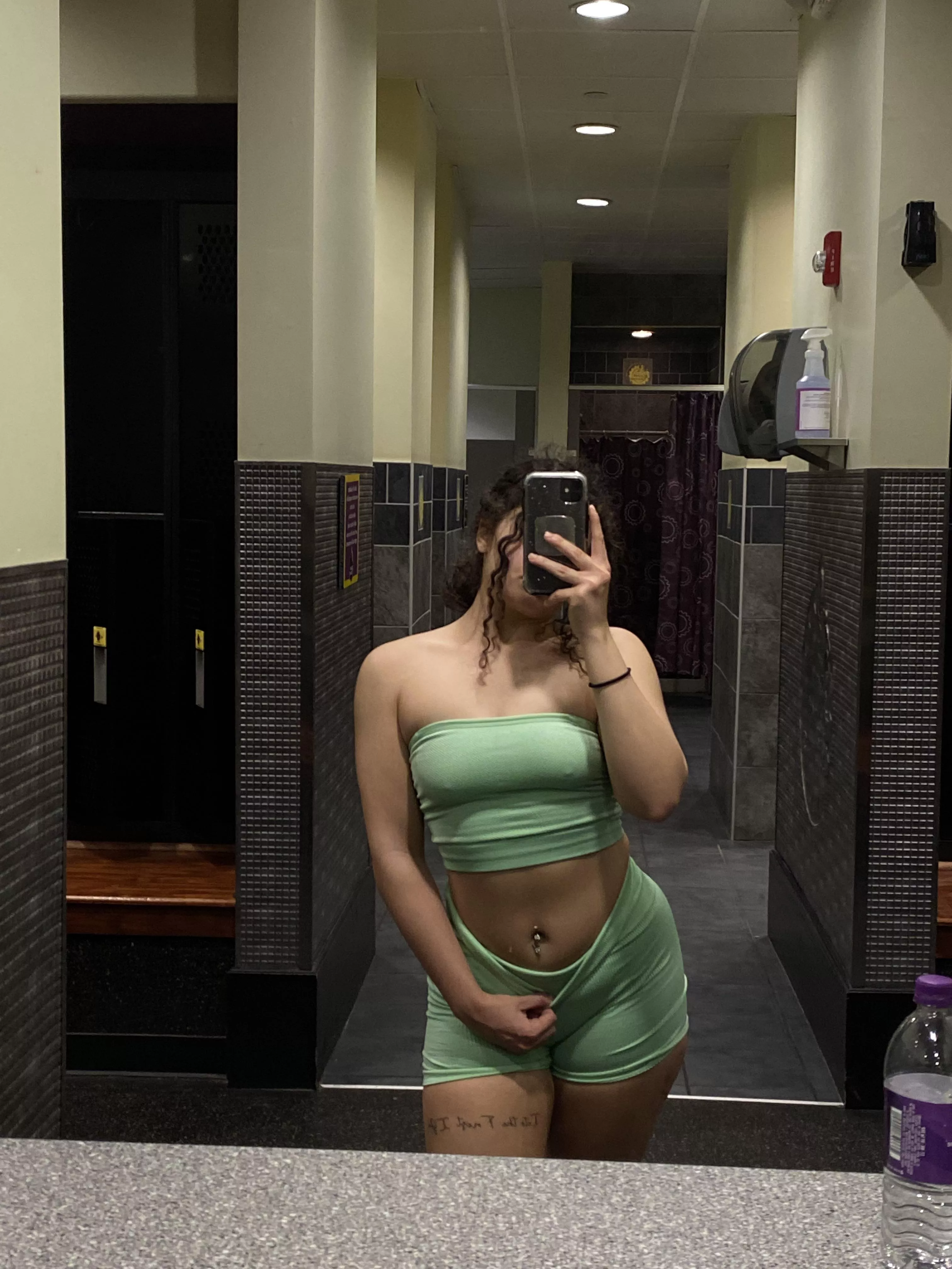🙈peek-a-boo