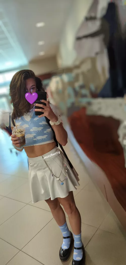 people loved my outfit !!