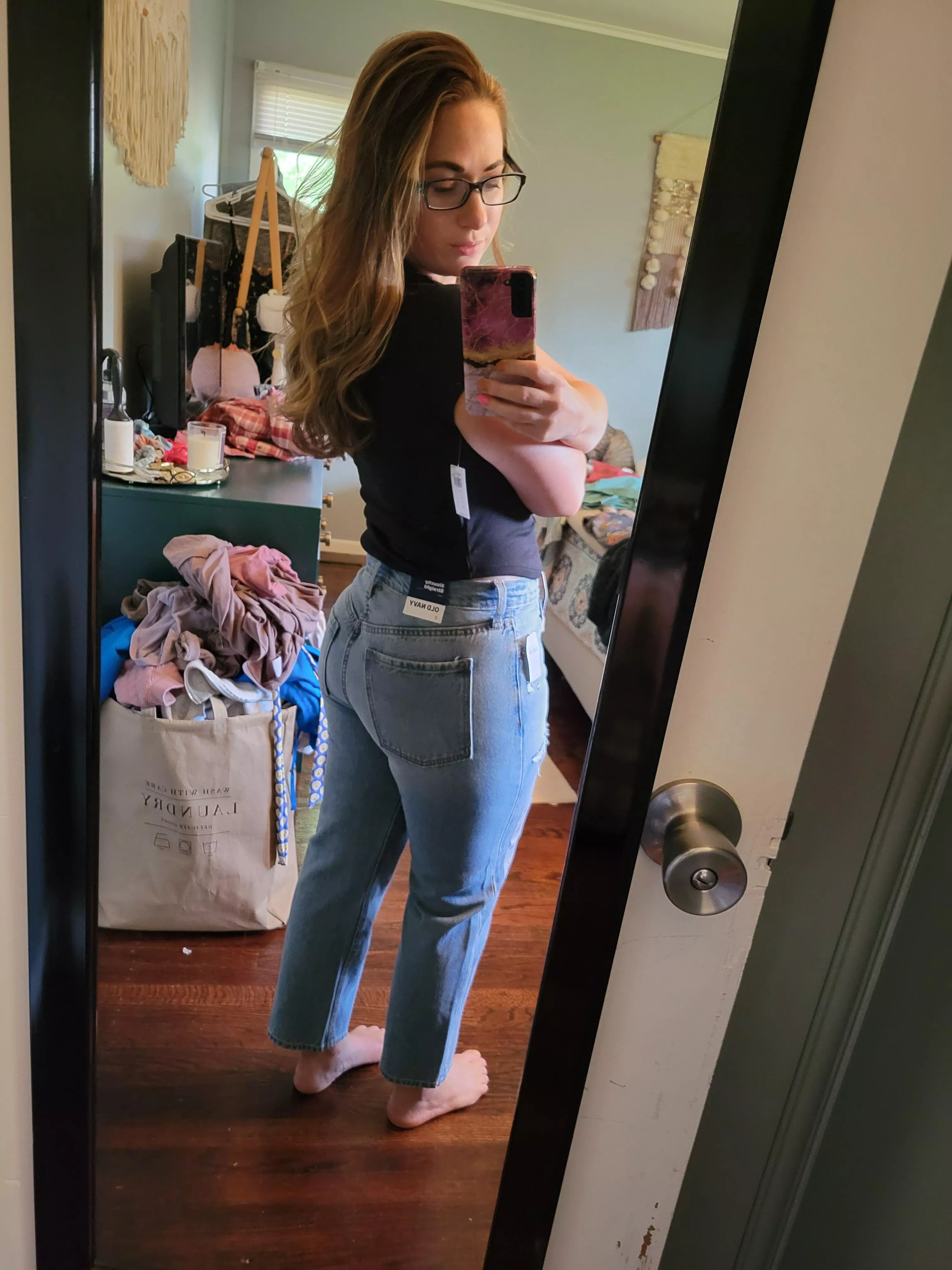 Petite and thicc