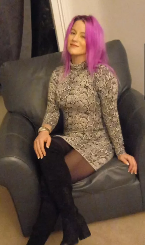 pink hair don't care 😋 x