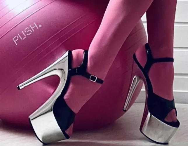 Pink passion💗Silver heels