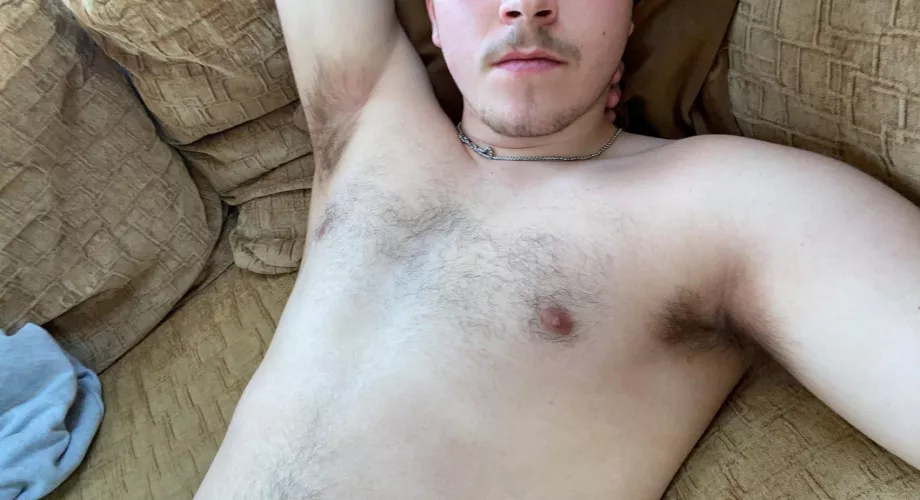 pits are smelling musky today 🐷