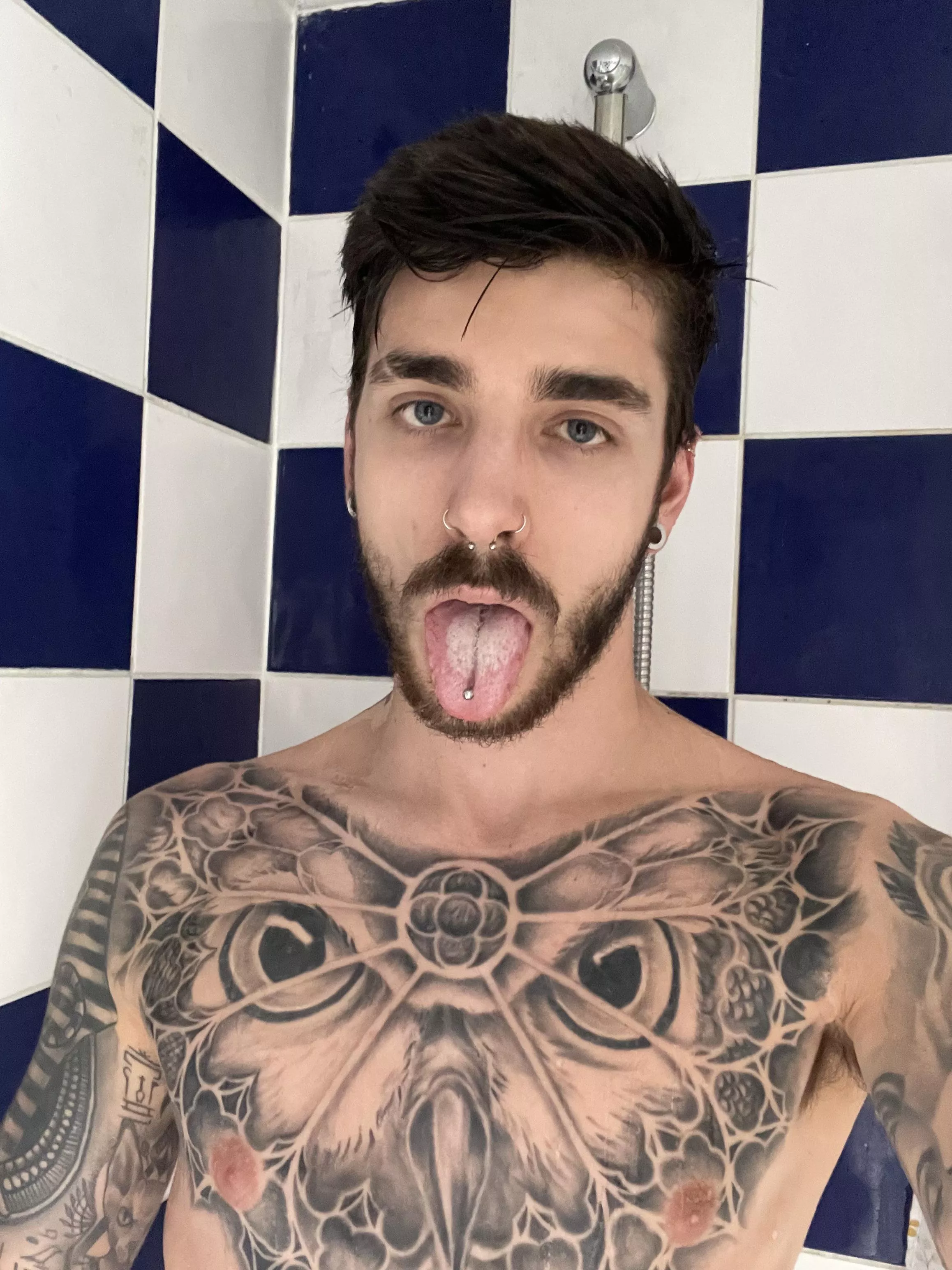 Play with me 😝