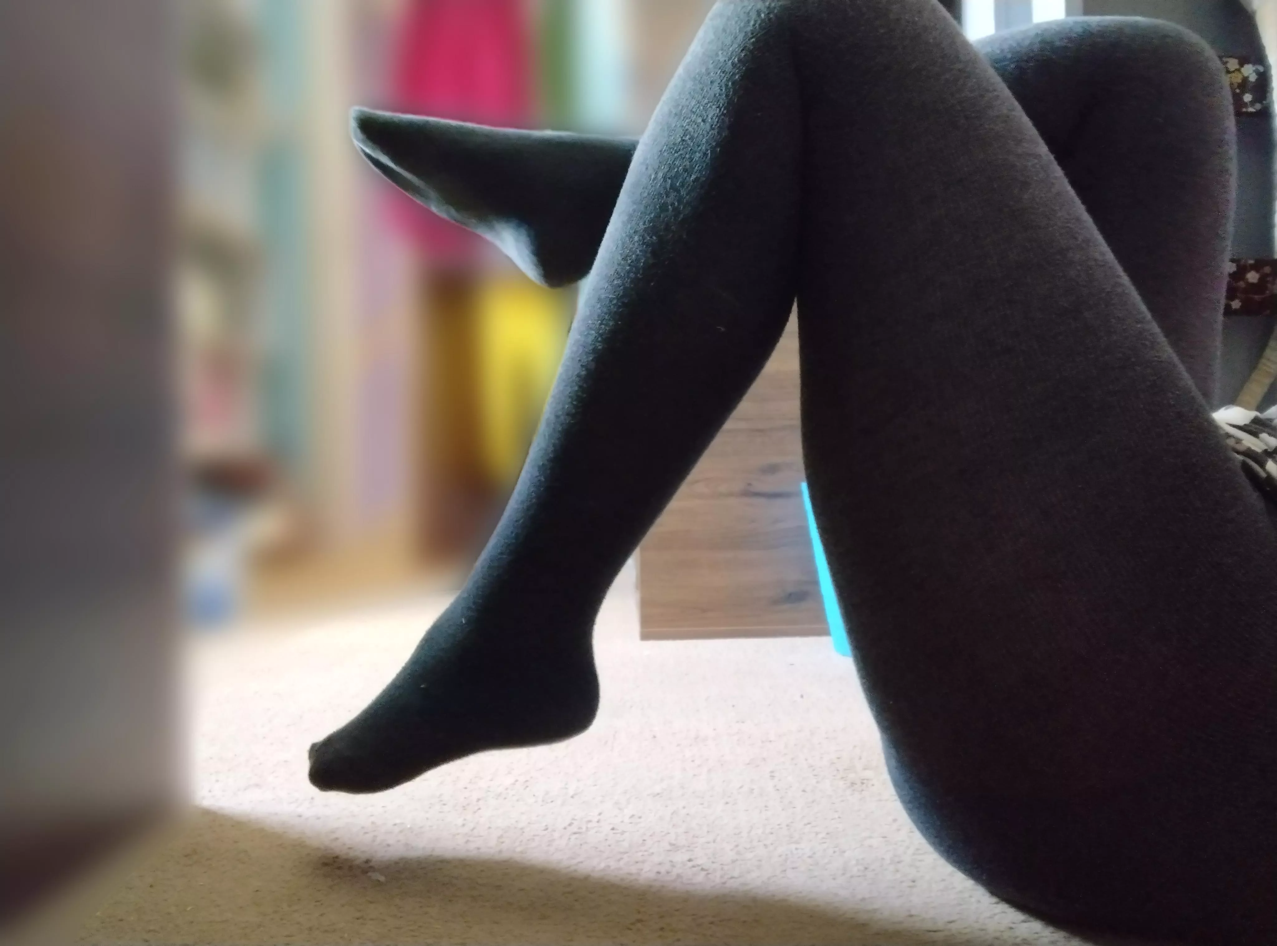 Pointy toes and thick thighs