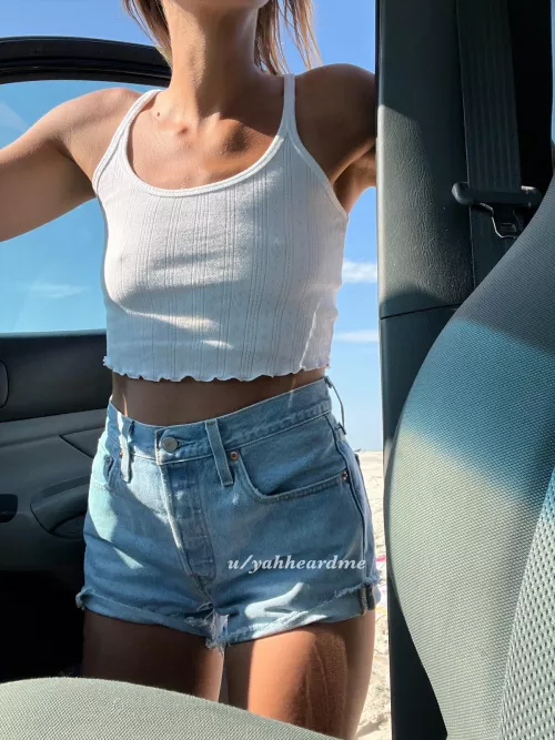 Post beach, letting them breathe. 😮‍💨