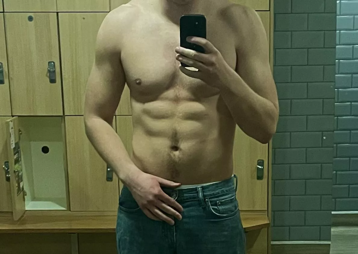 Post workout 🏋️‍♀️ pic 🔥🥵🔥👅