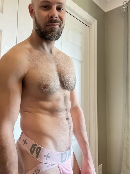 Post workout pump makes my hairy chest look a bit better.