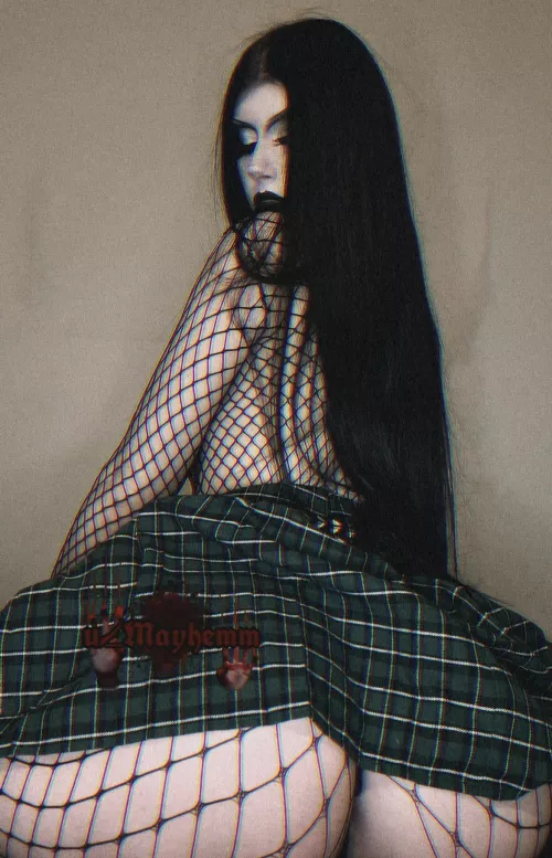 POW, BOOTY 😌 you're welcome