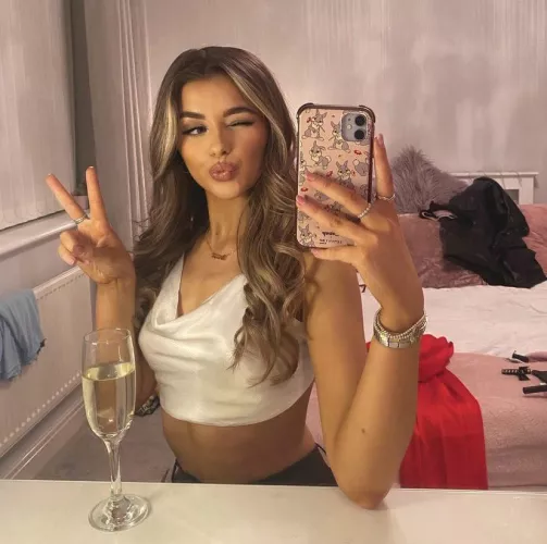 Pre drinks at Abbies looks fun 😜