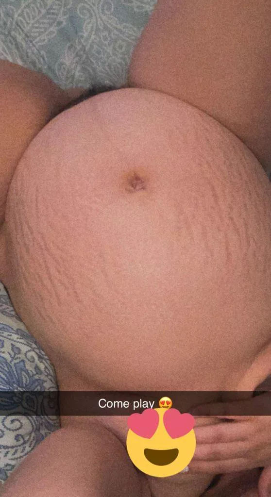 Preggo gf 🤰🏻