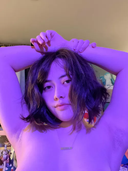 pretend i'm straddling you hehe 🤭💕