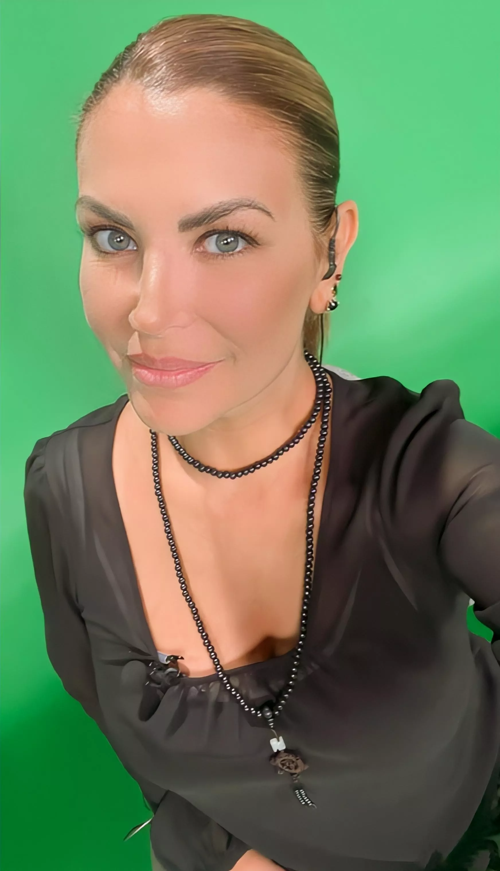Pretty MILF 😍