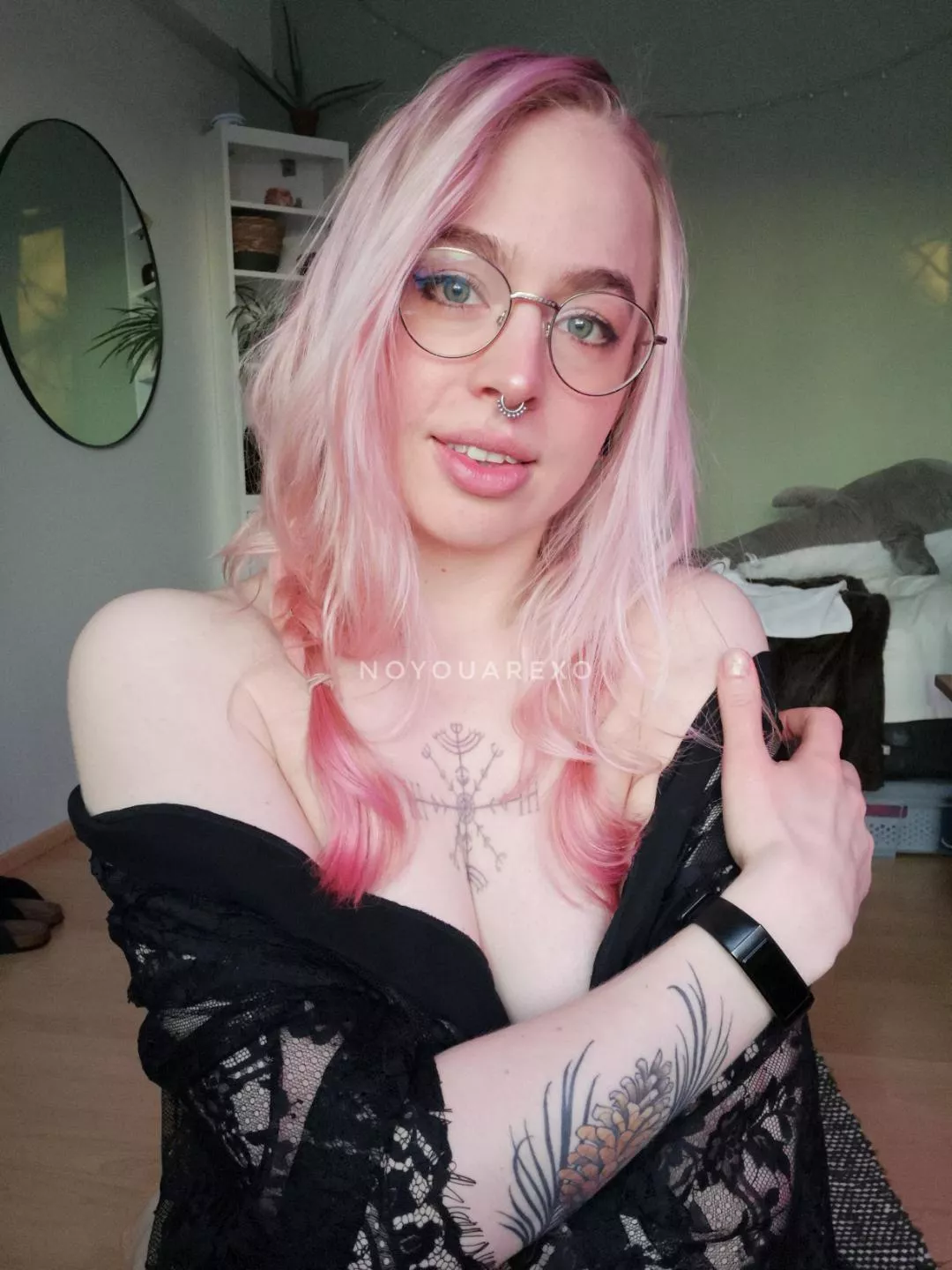 Pretty pink [F]