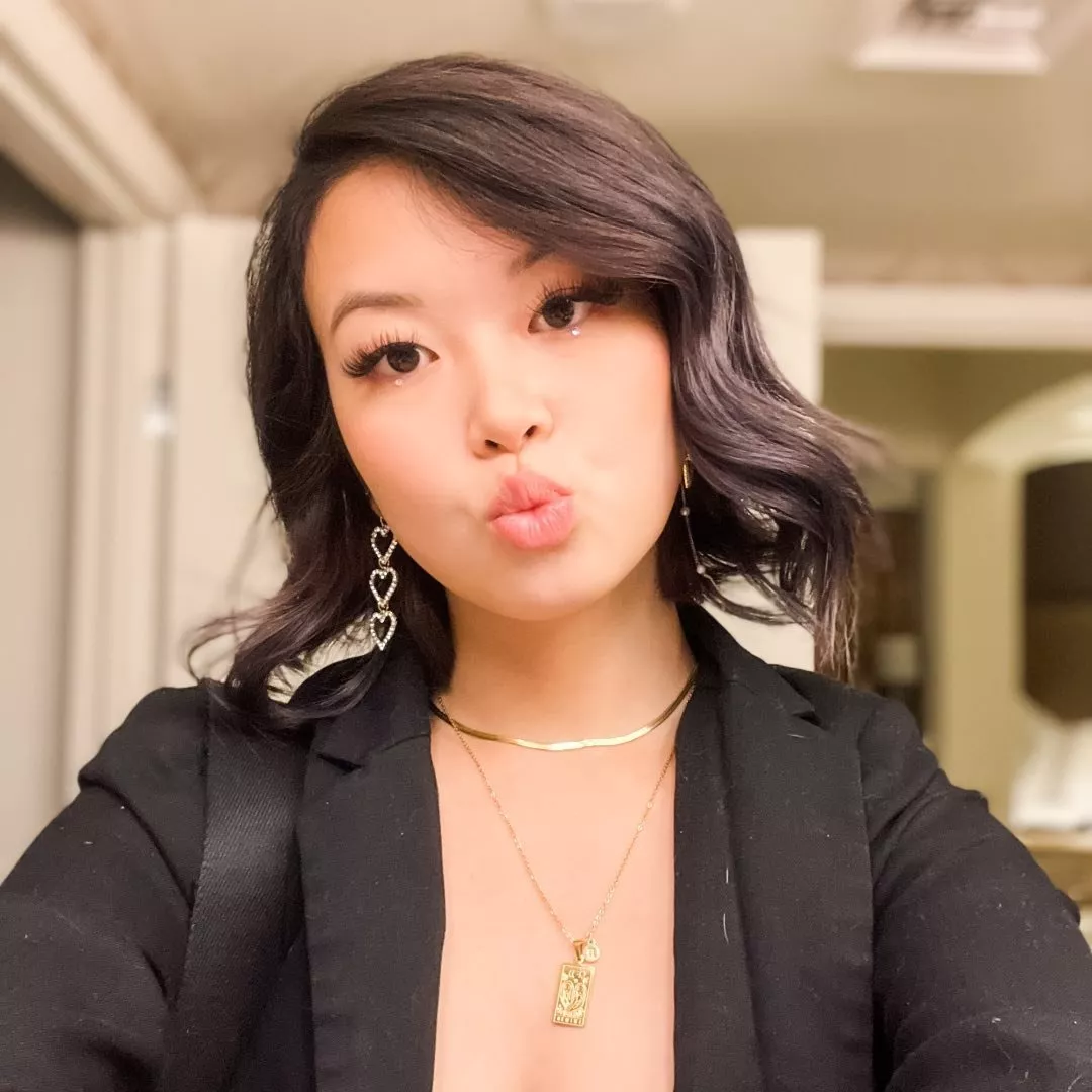 pucker up
