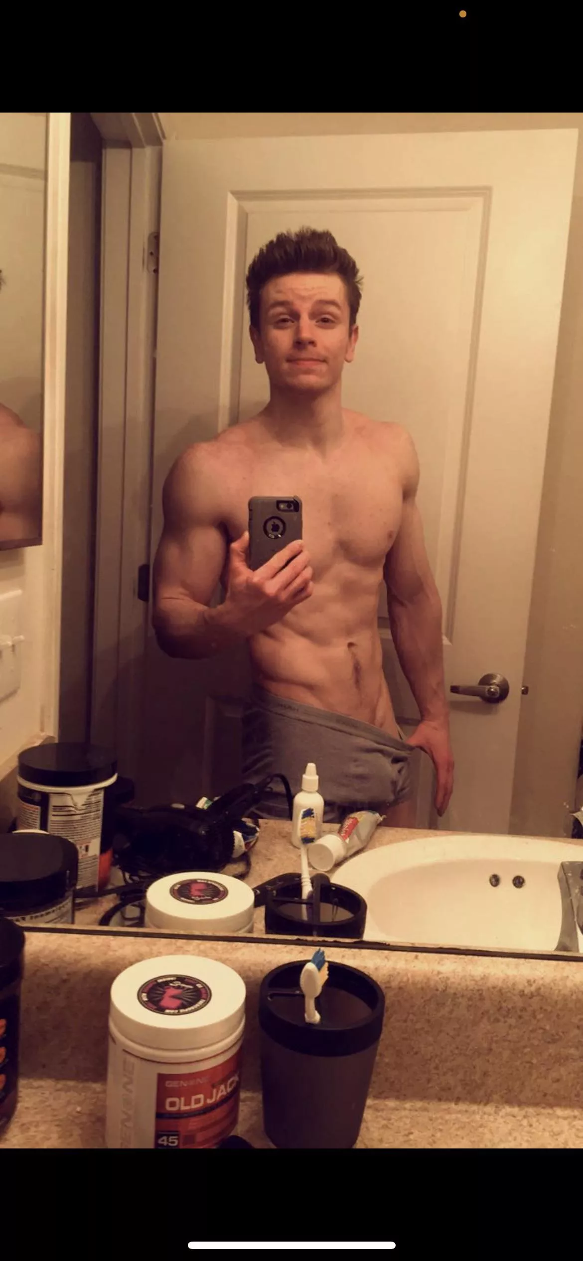Rate me 1-10🤪