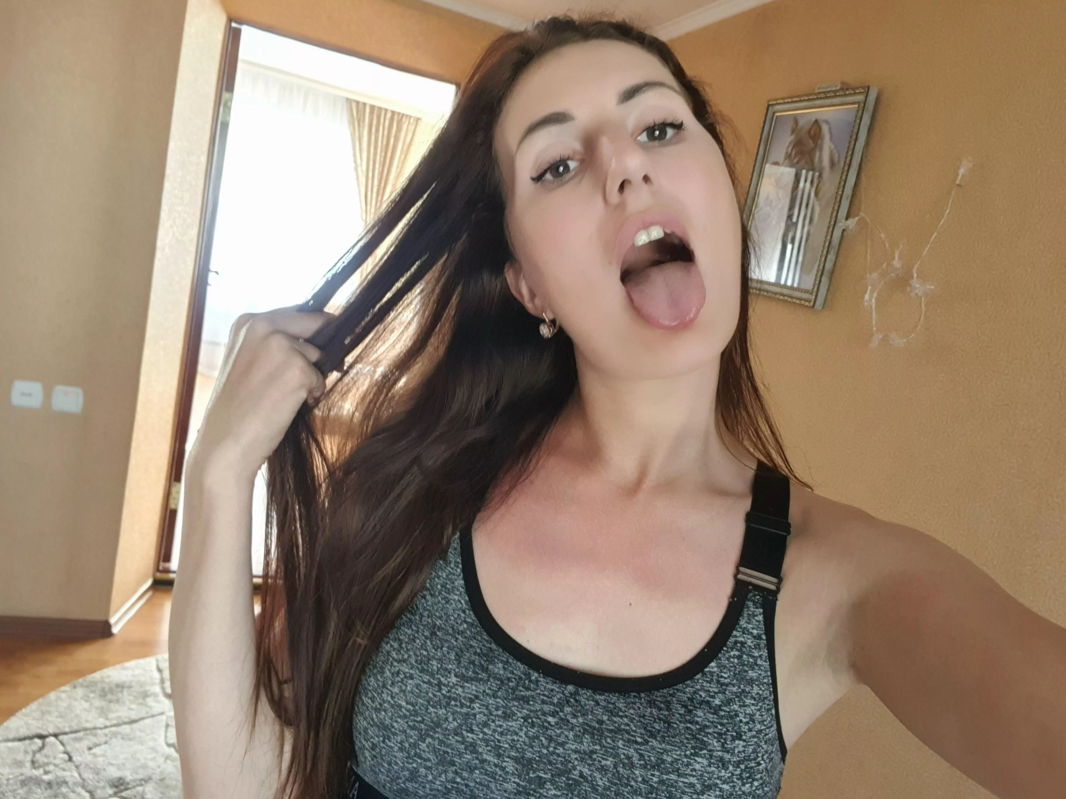 Ready, cum here!