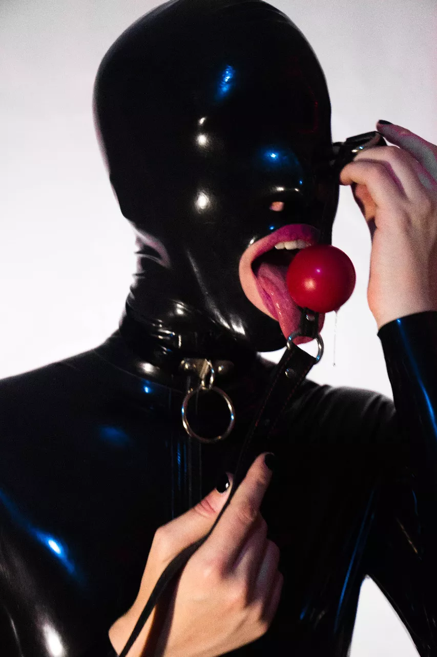 Ready for action - The Black Rubber Project
