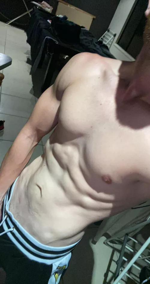 Really need to work on my tan 🙄 M 25 Australia, Dms open for a chat 🤷🏼‍♂️