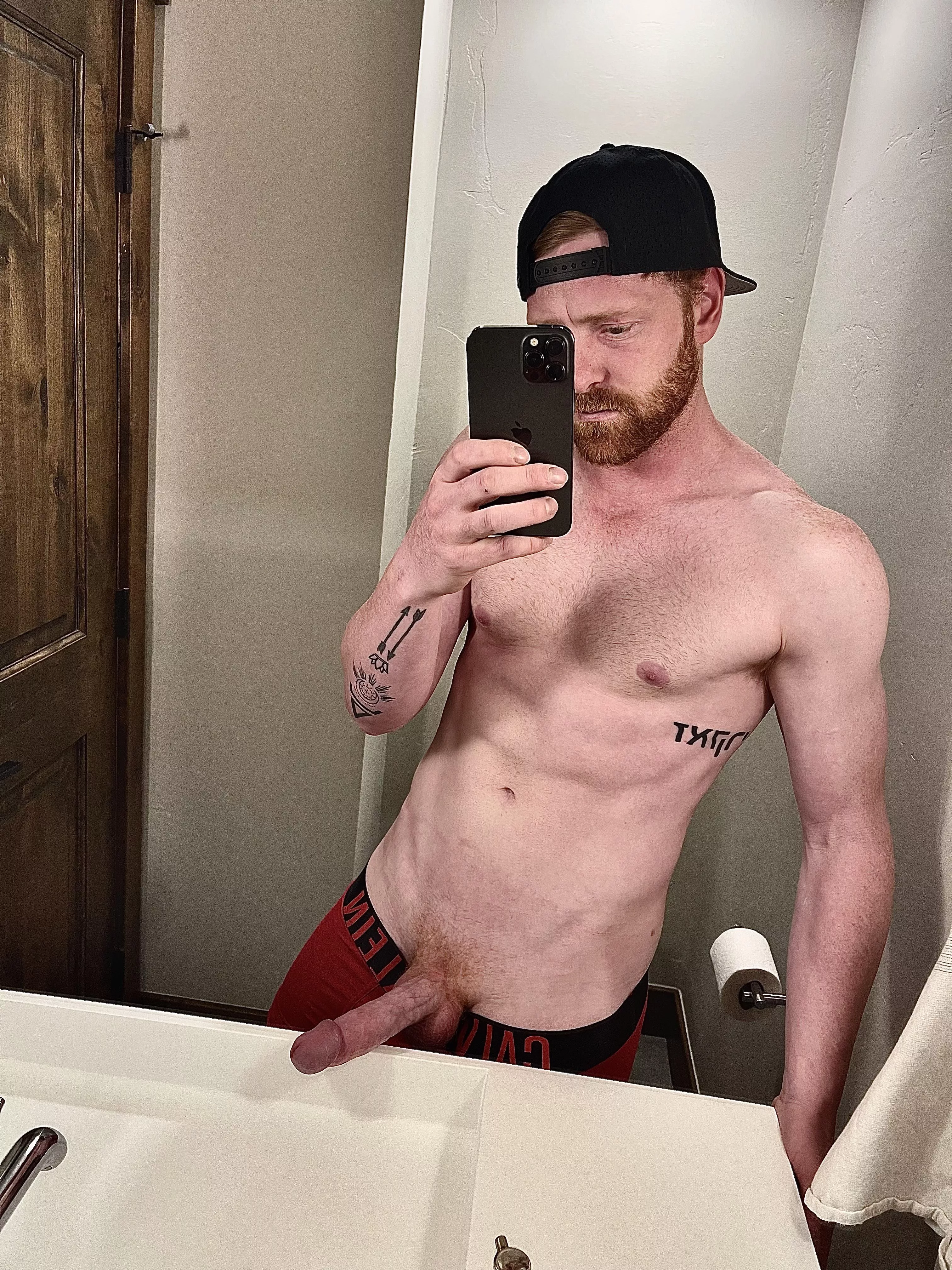 Redhead for the taking 😈
