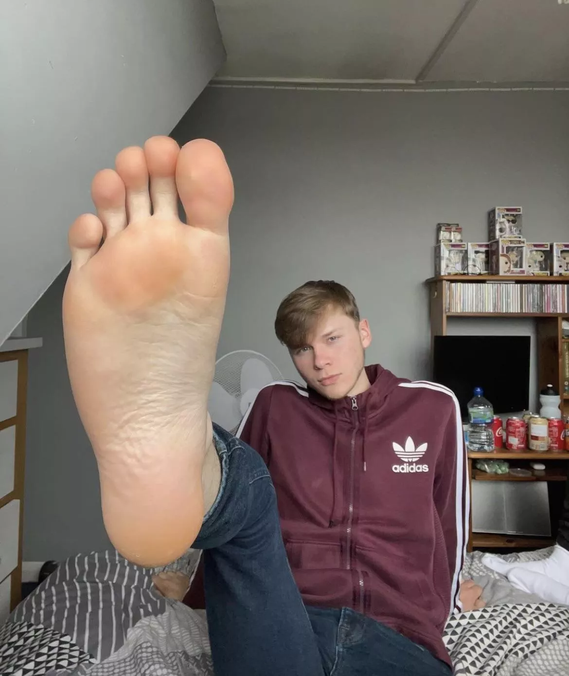repping the adidas 🙂