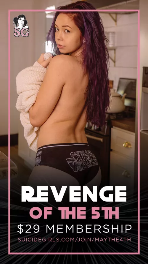 Revenge of the Fifth 🖤 Model: Vervain