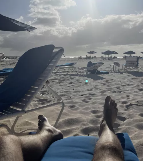 Sandy 🦶🏼Come get em 👅