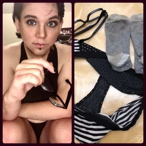[Selling] Nerdy girls do it better 🖤 Want a taste of my perfect sweat? 🖤 Panties | Socks | Media