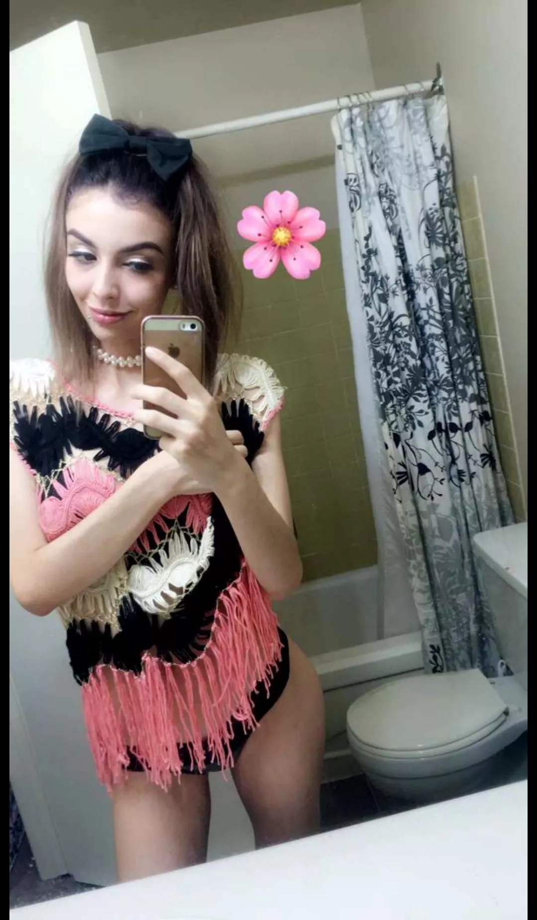Selling nudes, long videos (sextapes, fingering, dildo), sexting sessions, gfe...hit me up on Kik/Snap @missofiac or Telegram @sofiaa_cc 😋 Selling nudes, long videos (sextapes, fingering, dildo), sexting sessions, gfe...hit me up on Kik/Snap @missofiac or Telegram @sofiaa_cc 😋