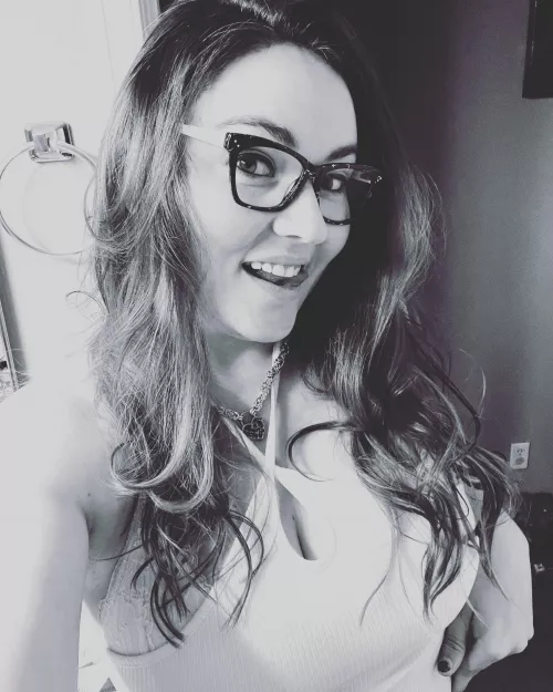 [Selling] Wait until you see this in Color, but there’s only one way to do that for now! Kik SlytherinCutie13 if curious! 😘