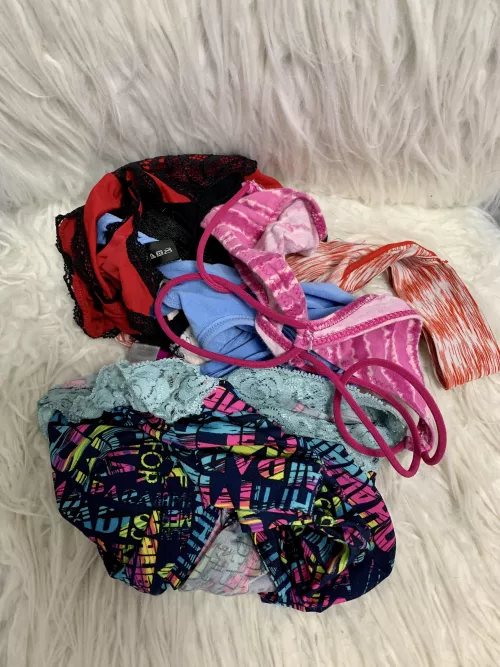 [selling] yummy panties a lot of available new pairs. Dm me