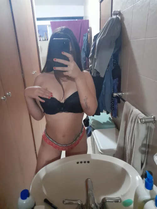 [Selling]🔥(20) years old [F] 🐇 latina lady looking for my SD♦️ (custom pics and vids 📸, private cam and sex tapes , sexting or GFE 🎀 ) i can verified ✔ Kik : Fanimendez_20 Snapchat : fanimendez354