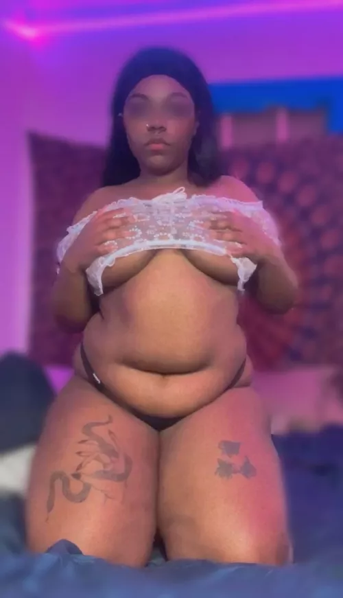 [selling]❗️NEW VIDEO❗️cum play with this chubbi babe, bigger is better😋 | 💦[GFE] [sext] [rate] custom/premade [pic] [vid] panties [fet]ish friendly💦, i do show face ✨kik me @princessmari111
