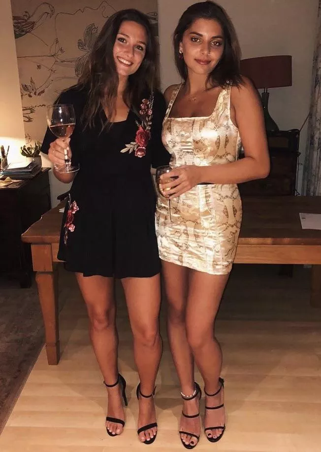 Sexy Brunettes [2]
