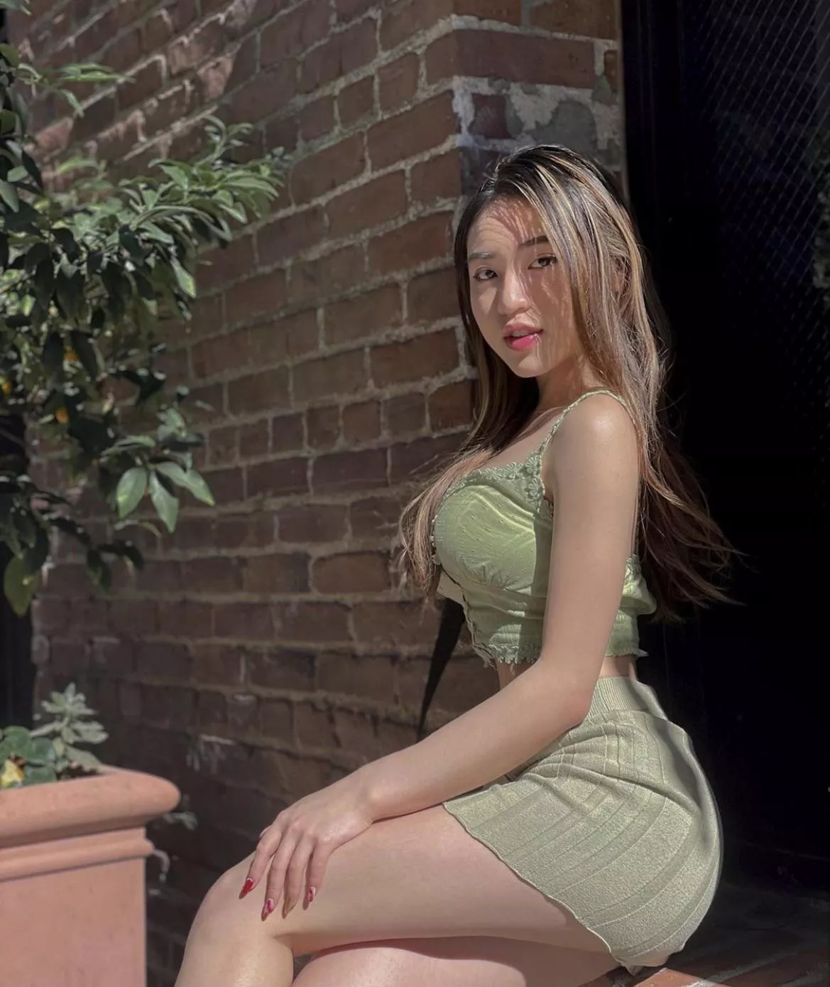 Sexy Tight Curves