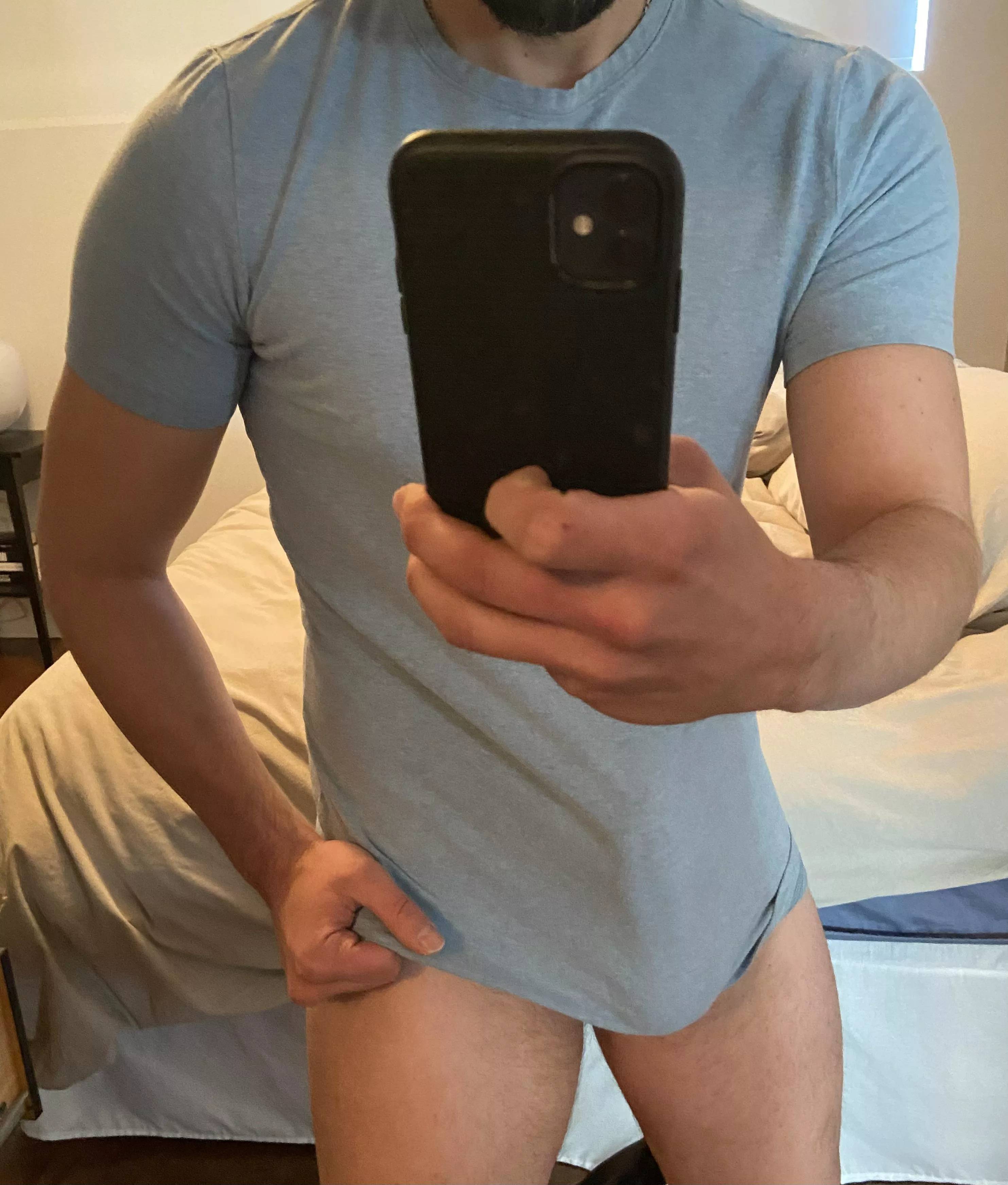 Shirt hardon