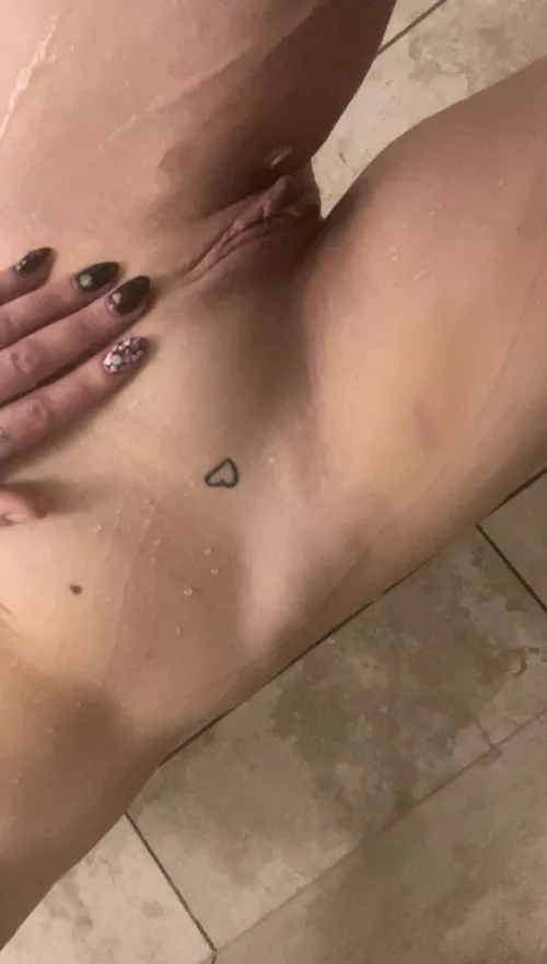 should i make a little snail trail/landing strip？