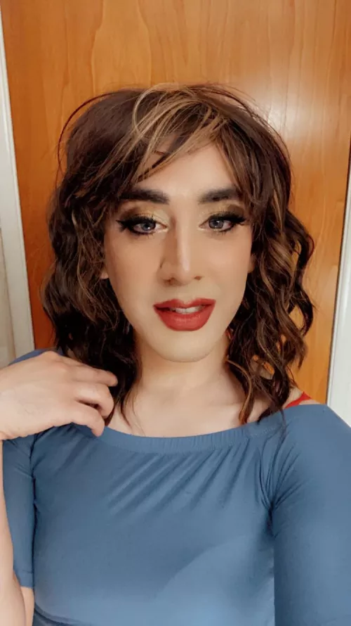 Should I start posting more here?? If this gets 15 likes I’ll start taking this seriously 🤔