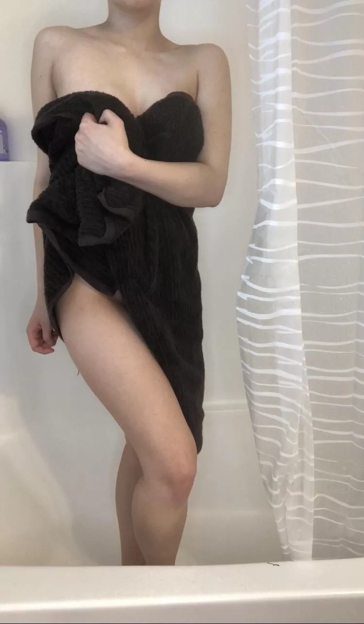 Shower live stream on my VIP starting in 30 minutes! πΏπ§Ό Shower live stream on my VIP starting in 30 minutes! πΏπ§Ό