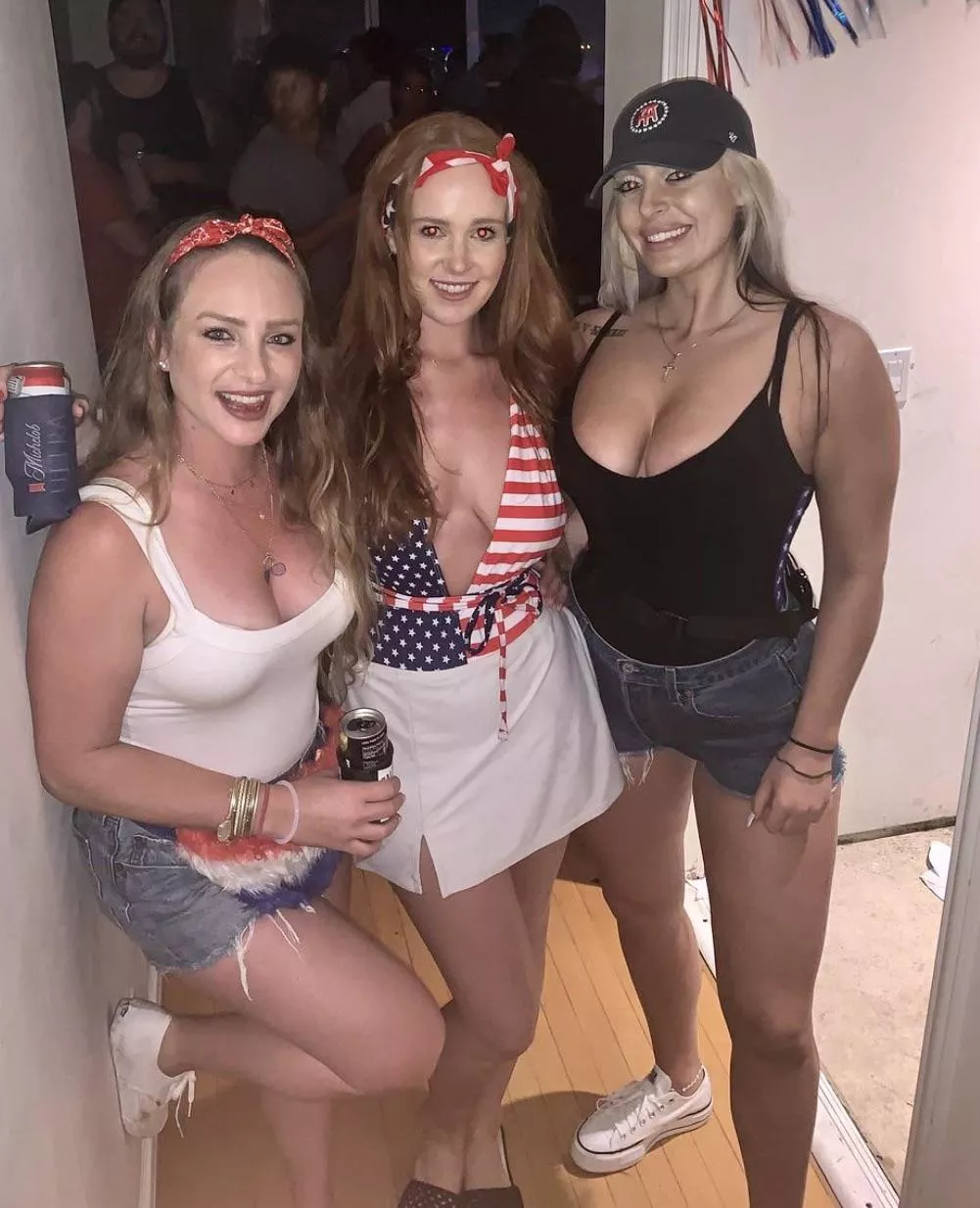 Showing cleavage