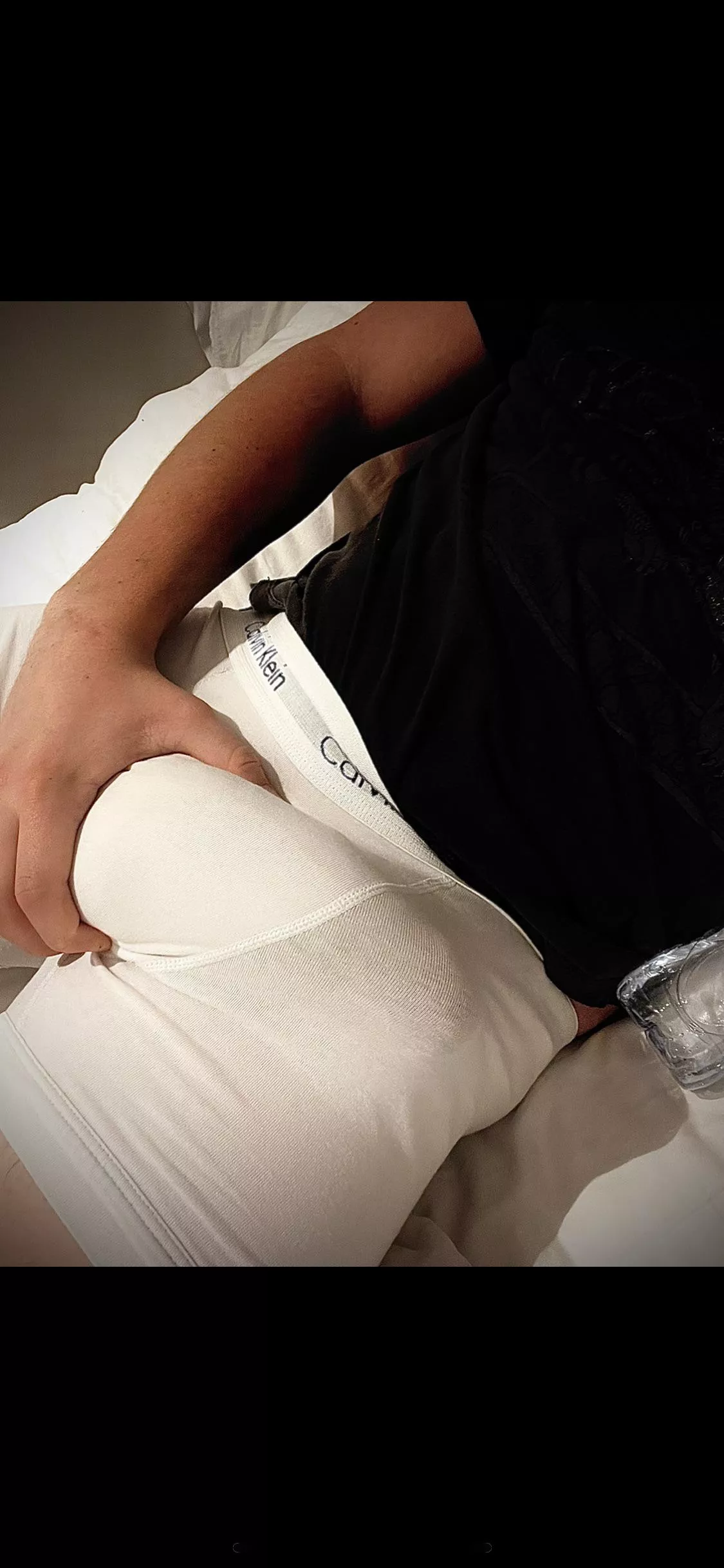 Since people don’t believe I’m soft in my last photo bulge photo. This is how much I bulge when I’m hard lol clearly there’s a big difference. Since people don’t believe I’m soft in my last photo bulge photo. This is how much I bulge when I’m hard lol clearly there’s a big difference.