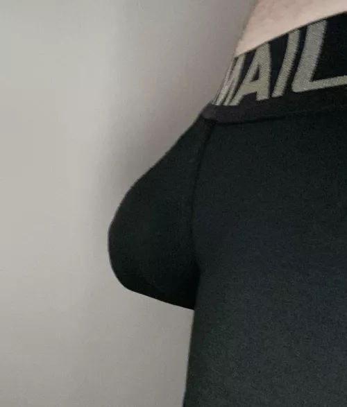 Sneaky side profile of what I’m wearing right now.