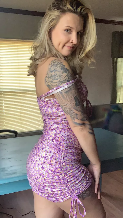 Snug to my pretty body 💜