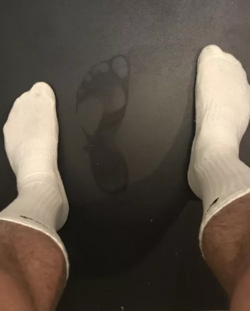 So sweaty and stinky 😈💦