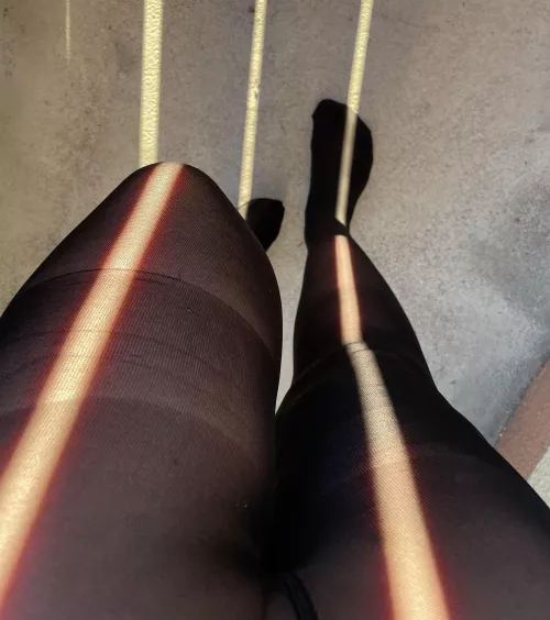 Some interesting light play on a sunny day ☀️