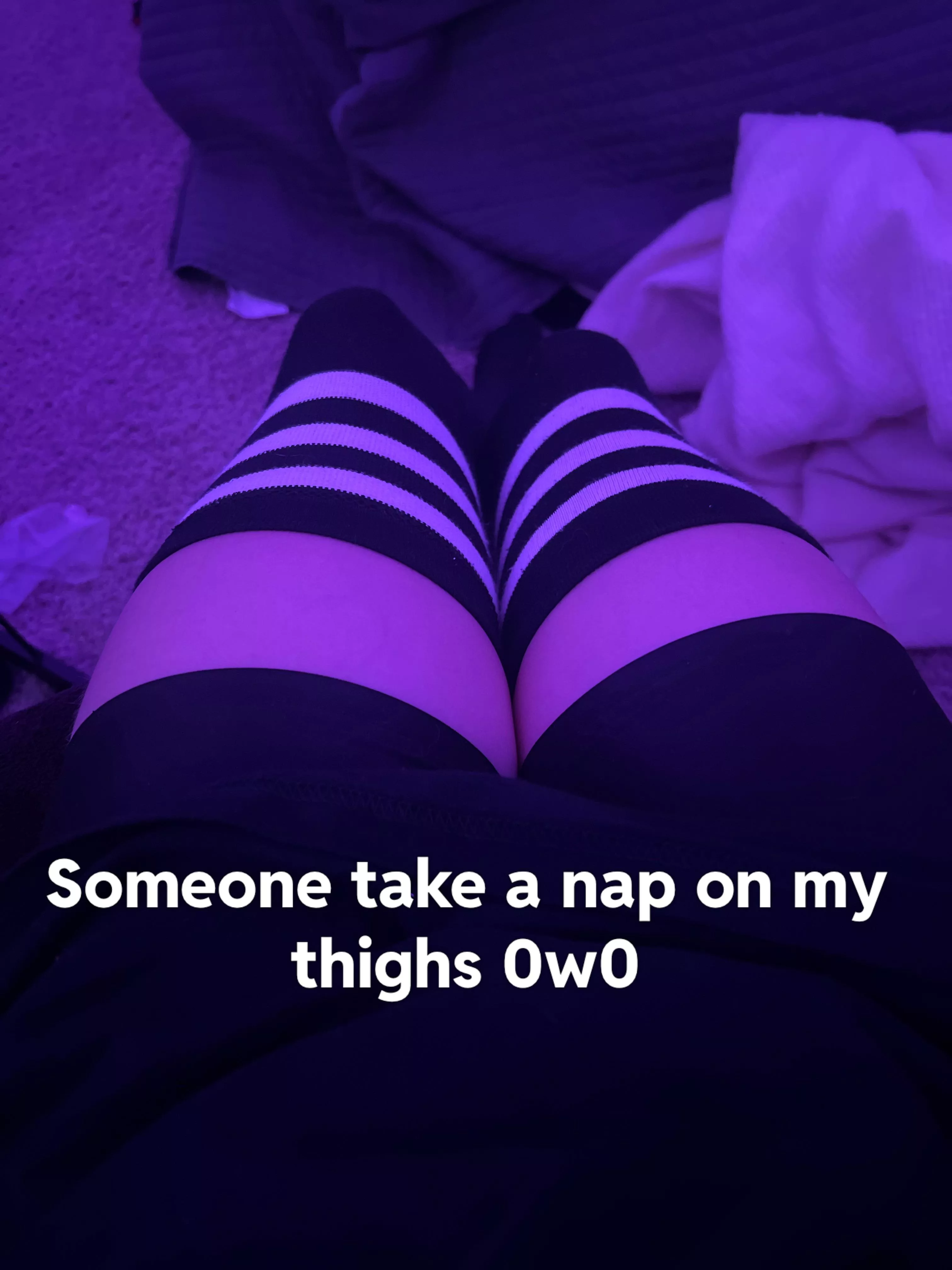 SOMEONE PLSSSS
