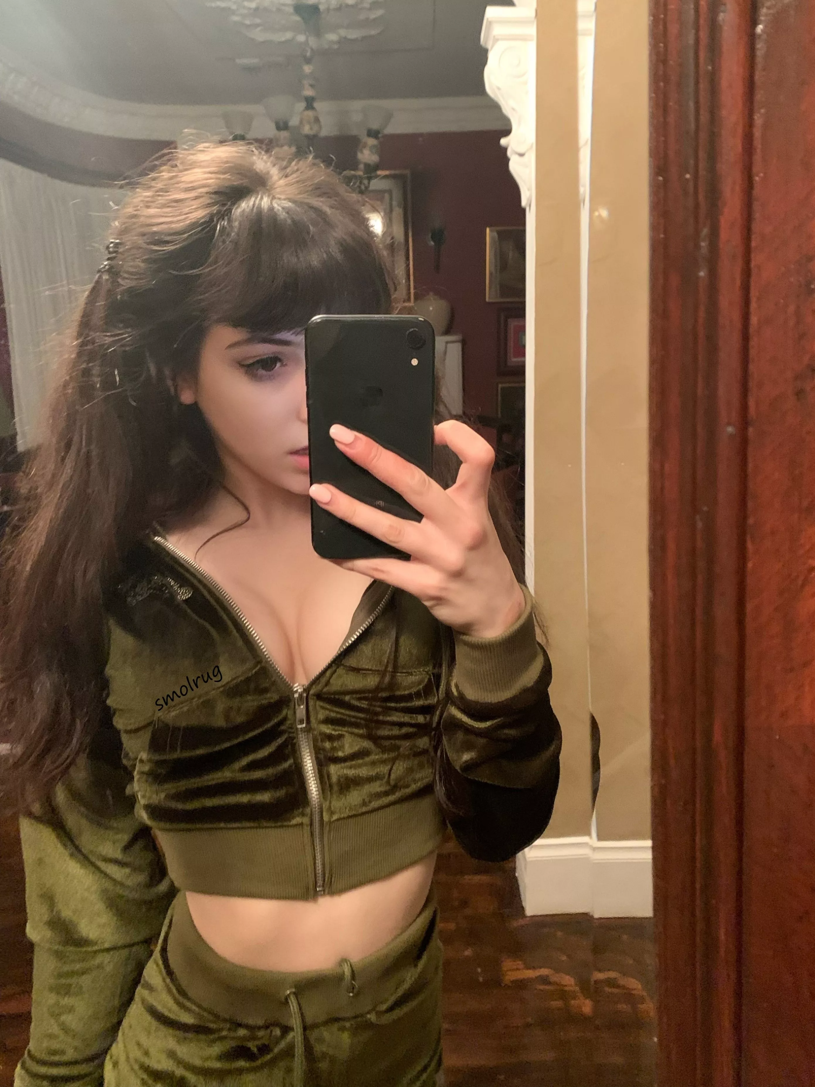 Someone take me on a date 💚18f
