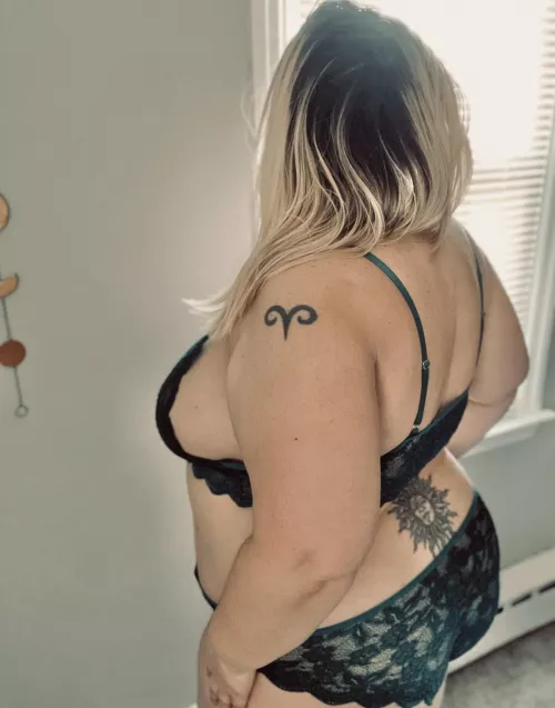 “Sometimes I get so bored I just want to scream, and then sometimes I actually do scream. I just sort of feel out what the situation calls for.”