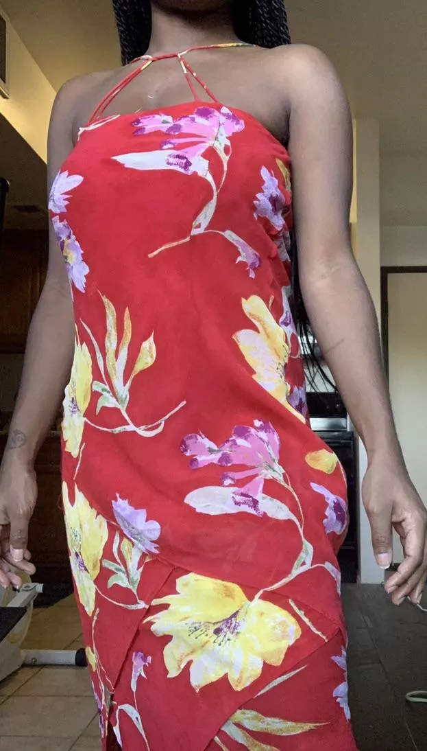 Spring is starting so I’m excited to wear brighter colors 🤗🌺🌹 [F]
