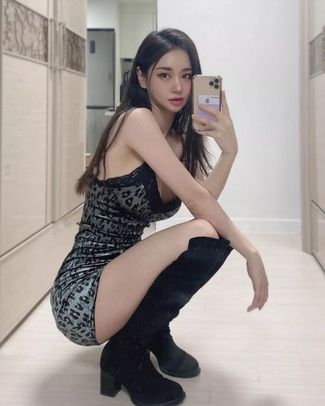 Squatting