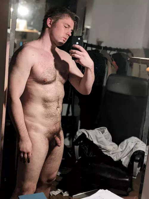 Stayed up all night studying, didn't realize that has the same effect as cold water 😂 Could use a hand warming up.